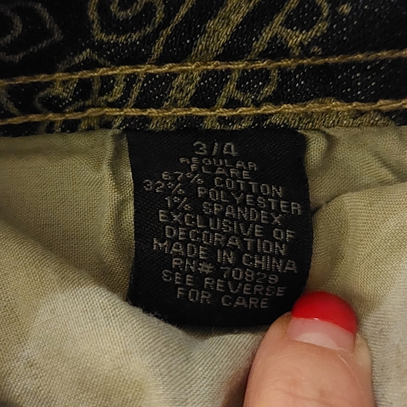 Flur de lei bell bottoms by rue21 low rise - Picture 4 of 4